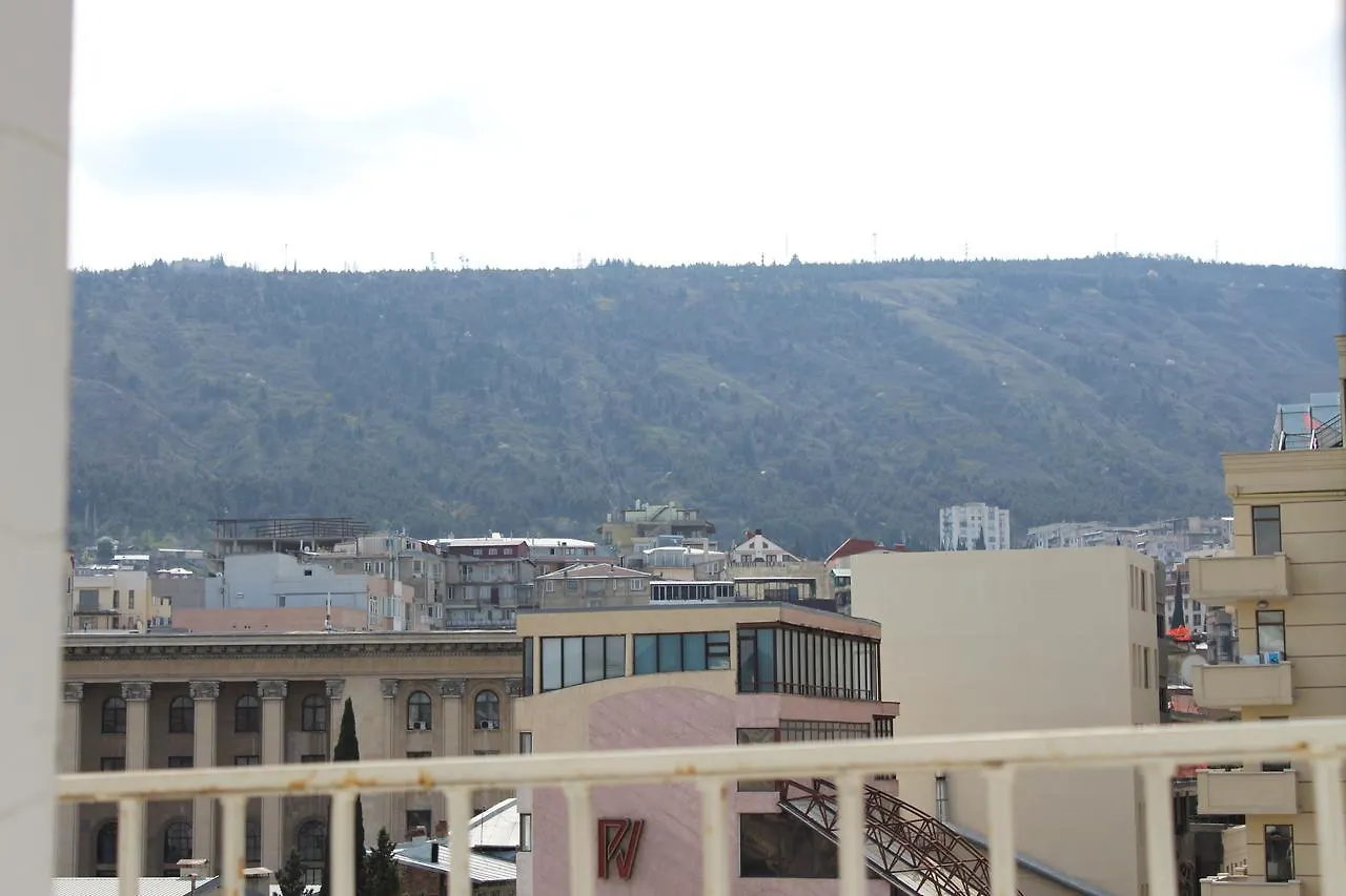 Herrmas Hostel Tbilisi