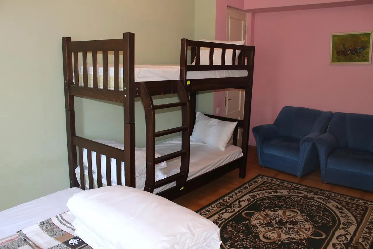 Herrmas Hostel Tbilisi